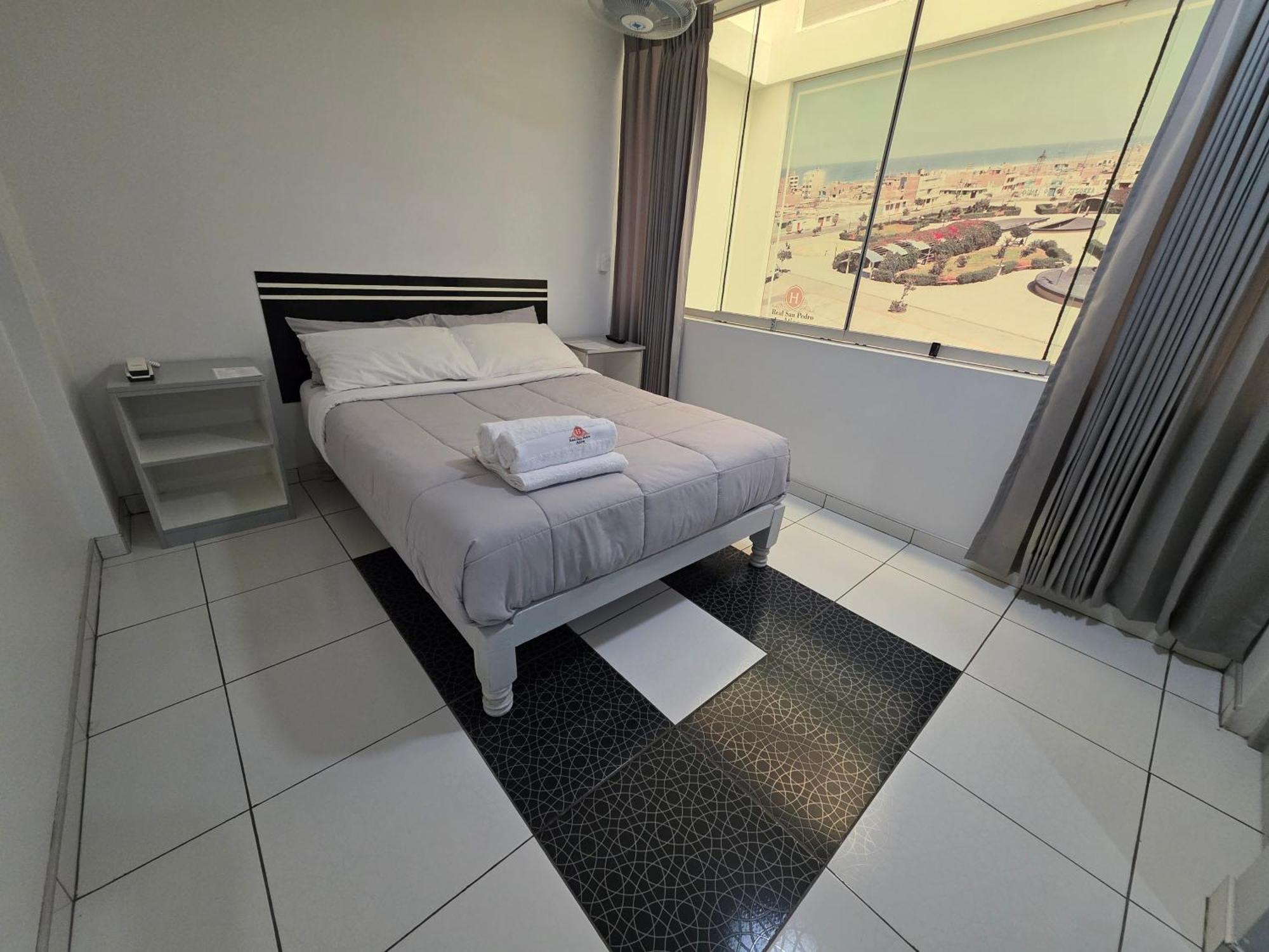 Hotel Real San Pedro Atico Екстер'єр фото